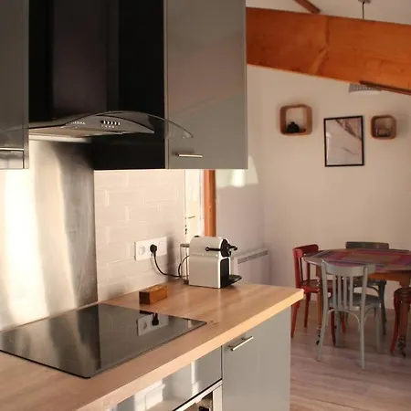 Apartment Aix Les Bains 2p Standing 40m2 Avec Jardin, Parking, Proche Thermes *